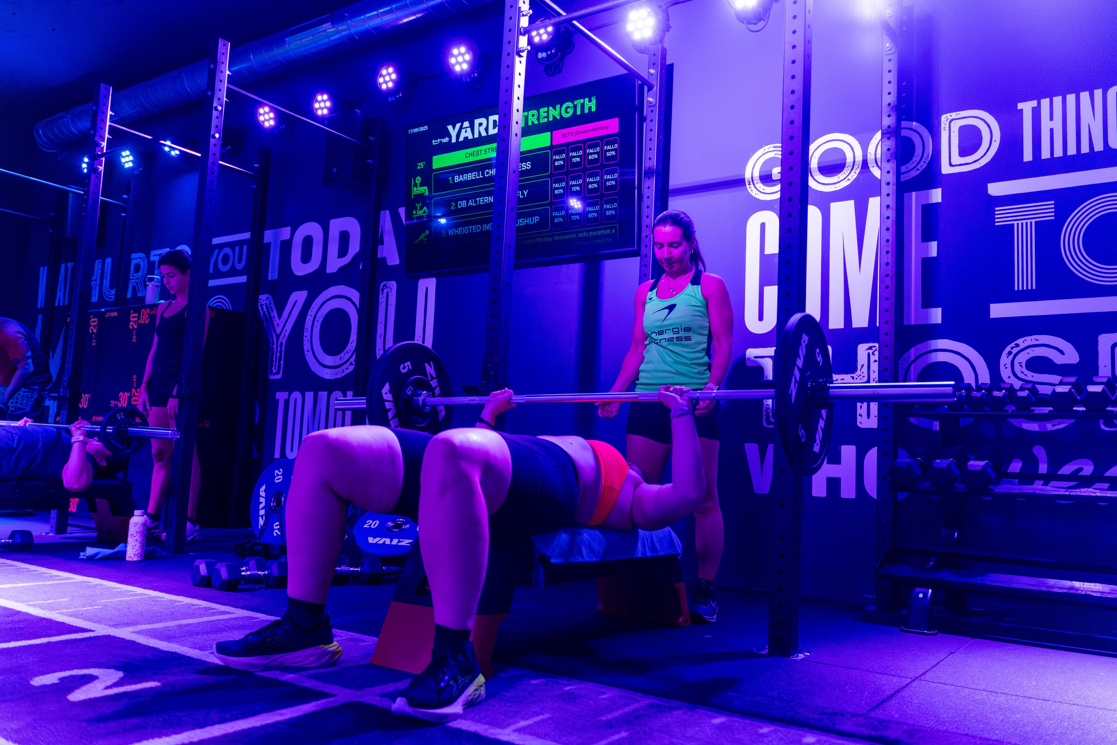 Club Energie Fitness — sala principal